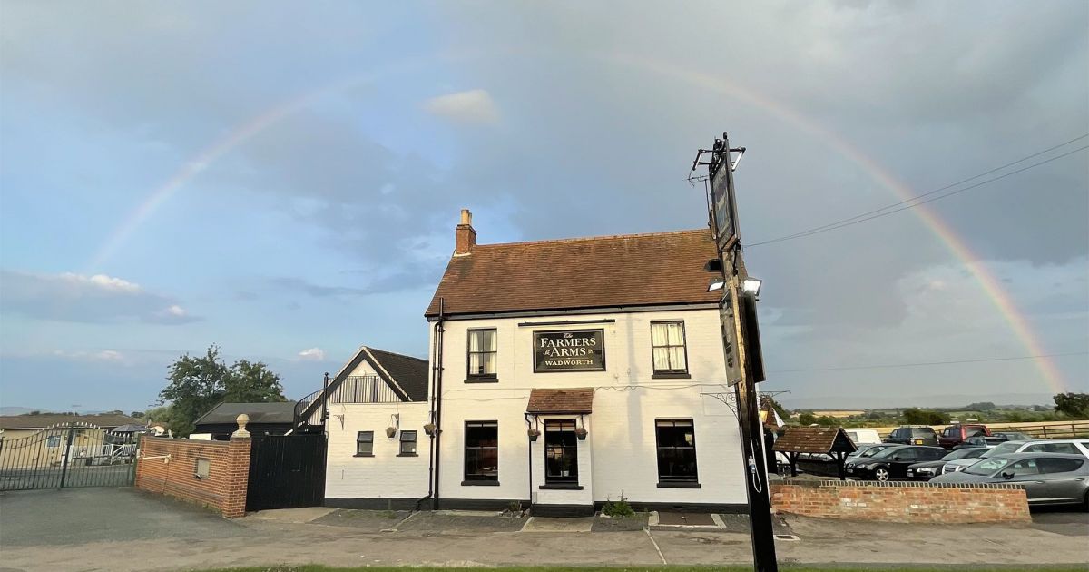 Things to do in Tewkesbury Visit Farmers Arms